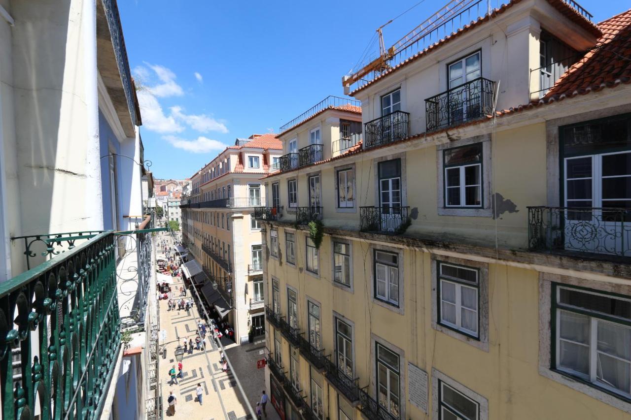 Chic Urban Retreat At Downtown With Balcony & Views Apartment Lisboa Ngoại thất bức ảnh