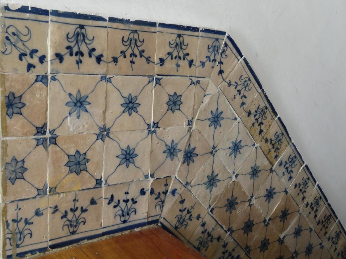 Chic Urban Retreat At Downtown With Balcony & Views Apartment Lisboa Ngoại thất bức ảnh